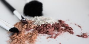 マキアージュ2018秋の新作！白石麻衣CM使用色アイシャドウや口紅を調査